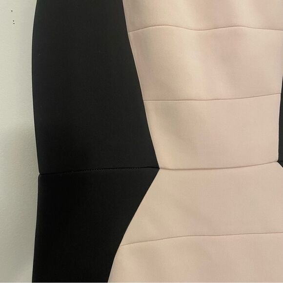 JAX Black and Pink/Nude Panel Bodycon Crisscross Neckline Dress Size 10 - Picture 7 of 12